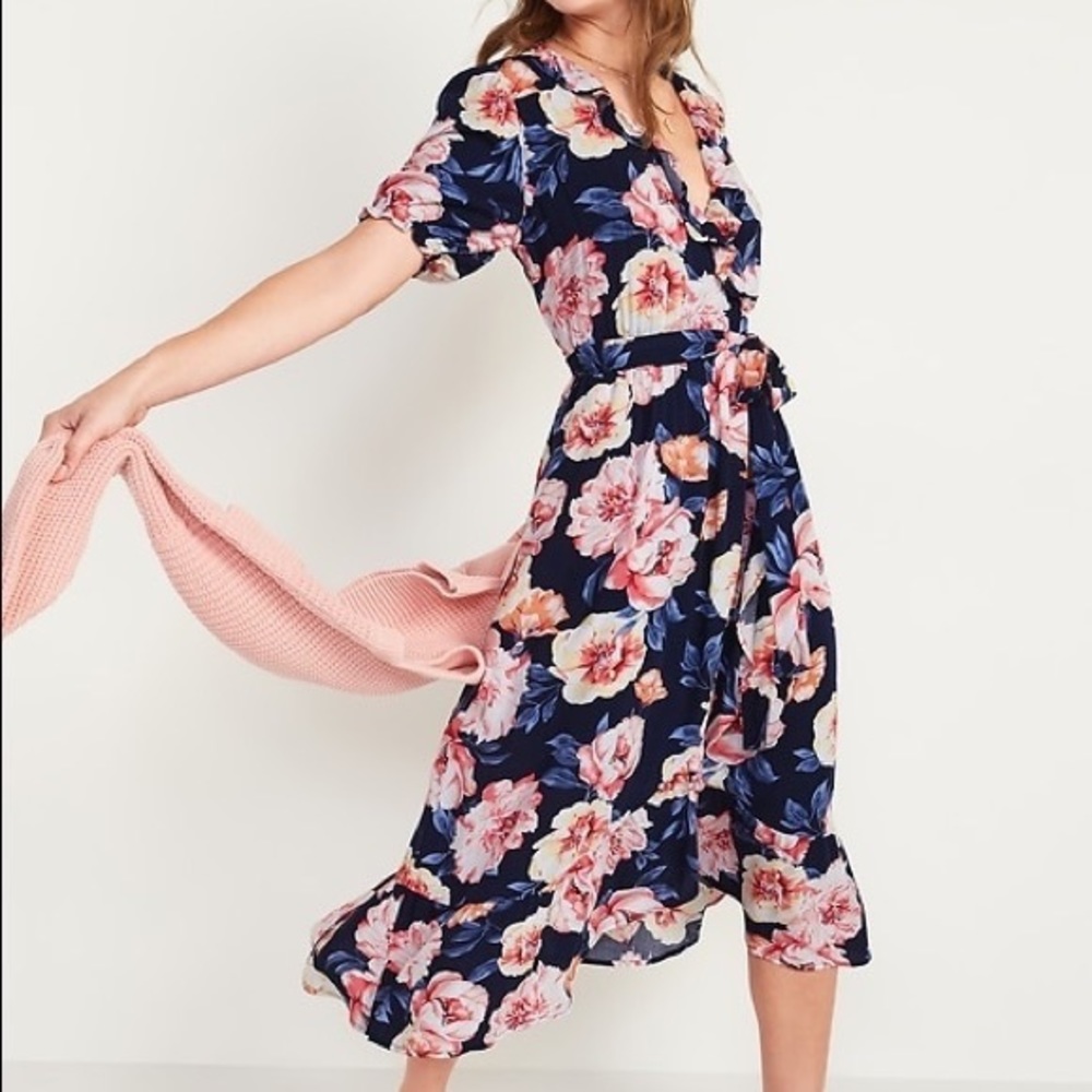 Waist-defined Ruffled Tie-belt Midi Wrap Dress